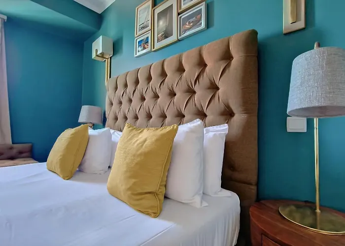 Apartamento Ponta Beachside By Lovelystay